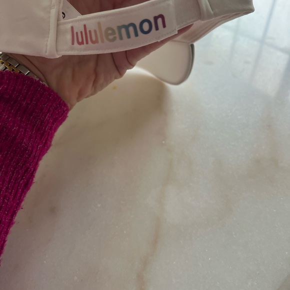 Lululemon white nylon women’s baseball hat O/S - Picture 3 of 4